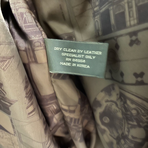 Men’s leather jacket pre-owned in very good condition. Soft leather Size XL - Picture 8 of 8